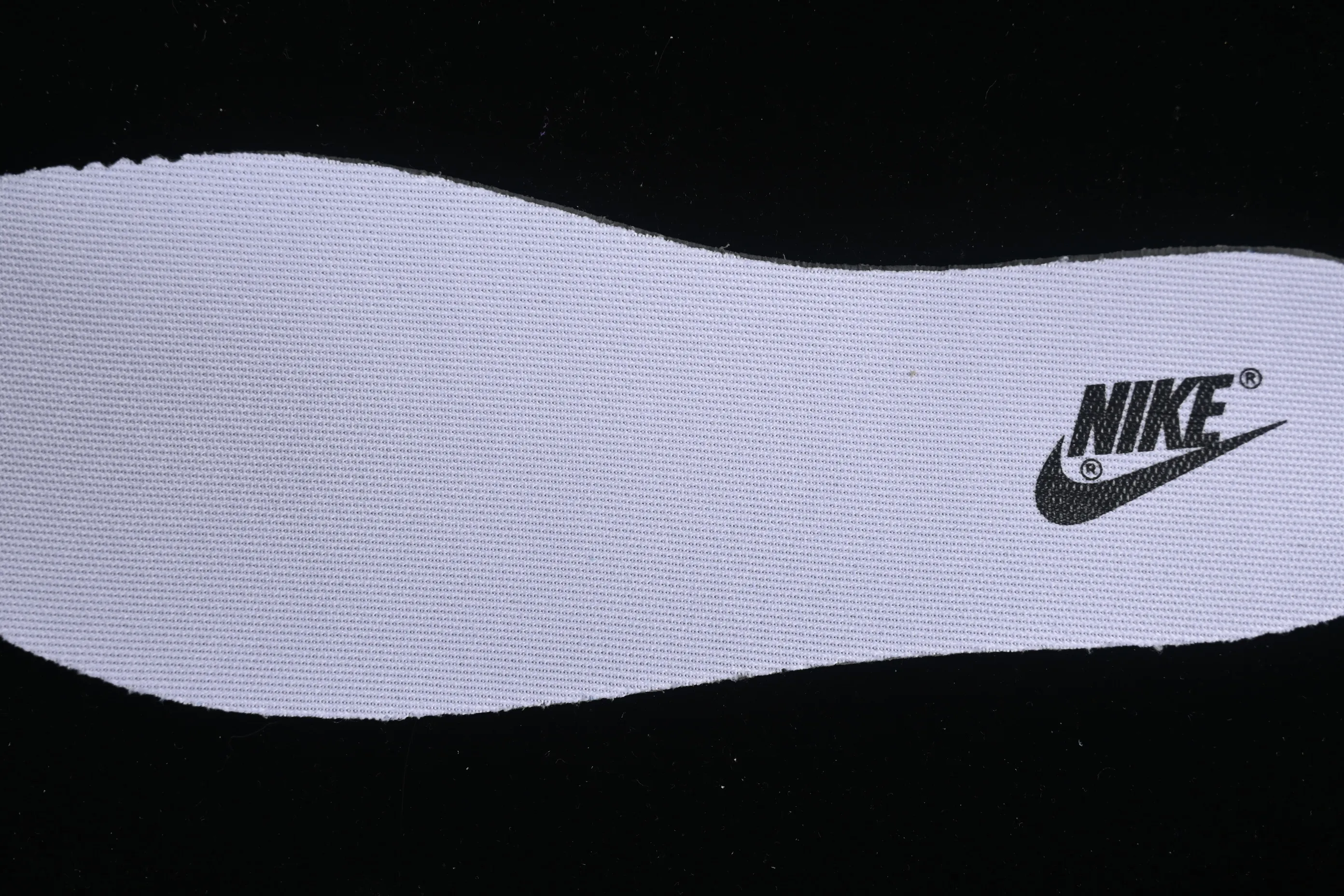 All Categories Nk SB Dunk Series Nk SB Dunk Low Low-top sneakers Nk Dunk Retro Saml Panda Prank Black and white retro style SB strap low-top casual sneakers DD1391-100
